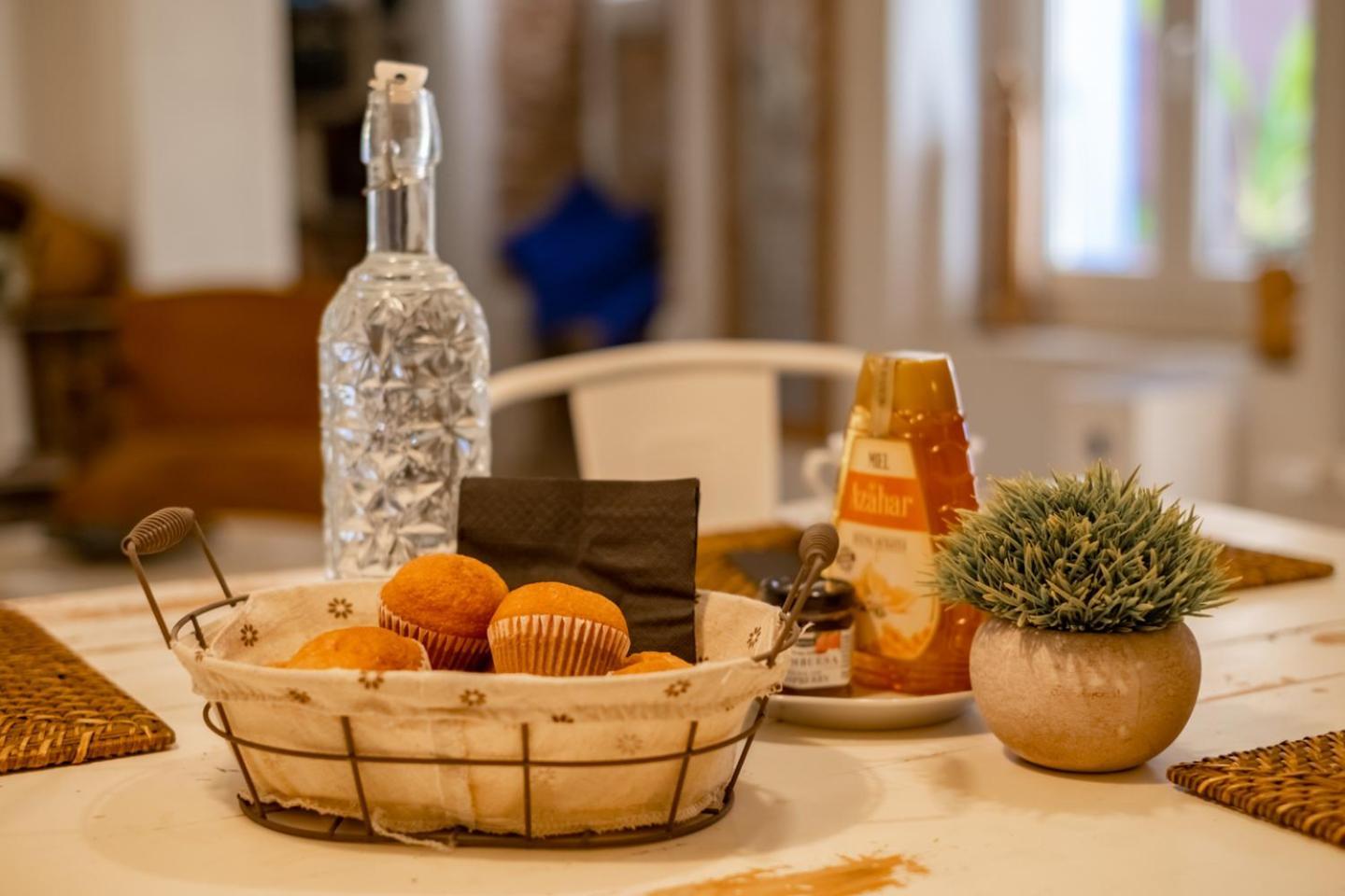 En El Corazón De Tarragona. Planta Baja Con Patio. Apartamento