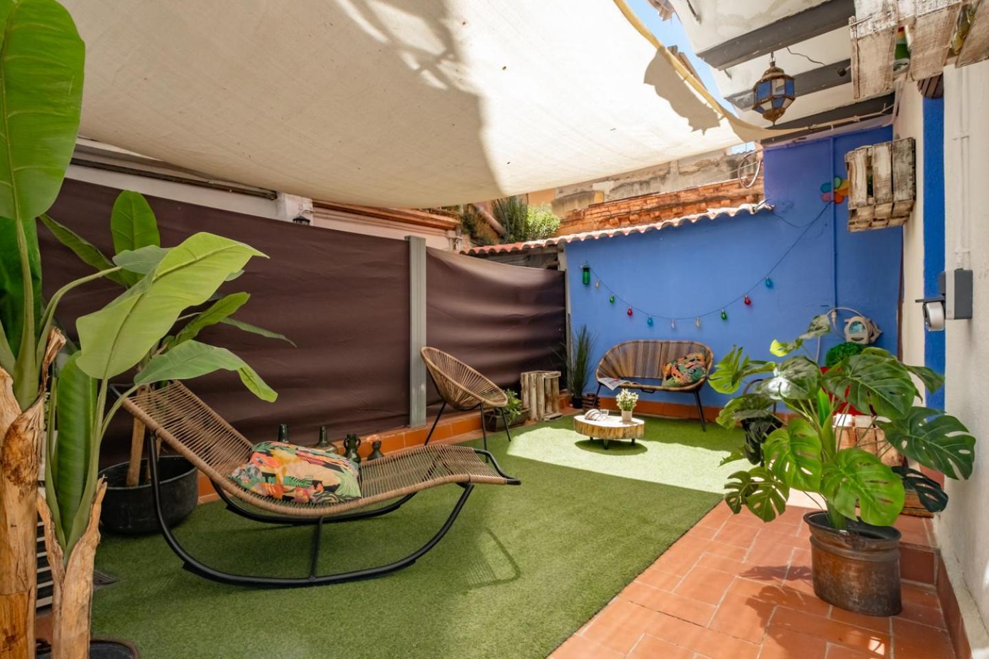 Apartment En El Corazon De Tarragona. Planta Baja Con Patio. *